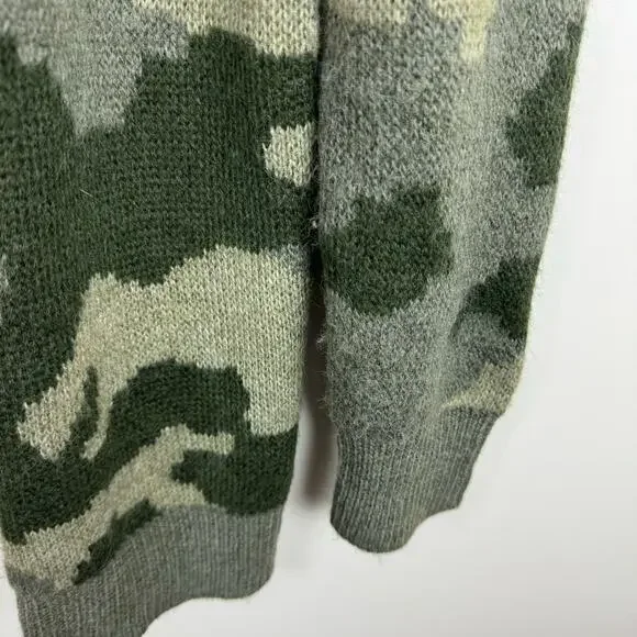 Lucky Brand Womens Green Camo Button Front Cardigan Sz‎ M | Casual Comfy Cozy - Picture 5 of 13